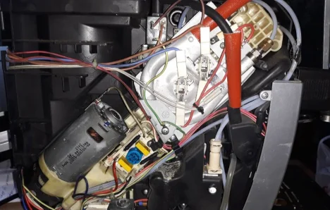 Ремонт кофемашины DeLonghi, re:device Волгоград