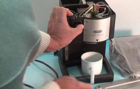 Ремонт кофемашины DeLonghi, re:device Волгоград